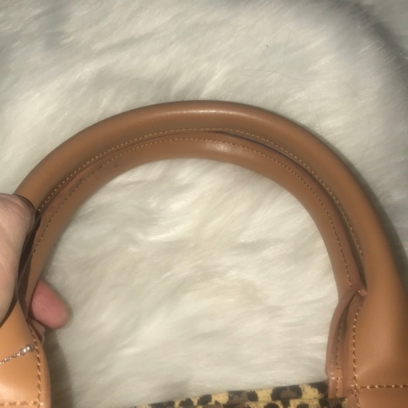 AUTHENTIC TORY BURCH CHEETAH TOTE - Picture 6 of 16
